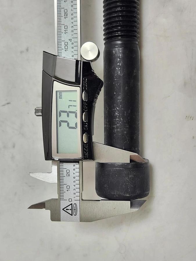 YFS 12.9 M24-3.0x140 Socket Hex Cap Screw Allen Bolt M24 3.0 x 140mm  12.9 - NEW