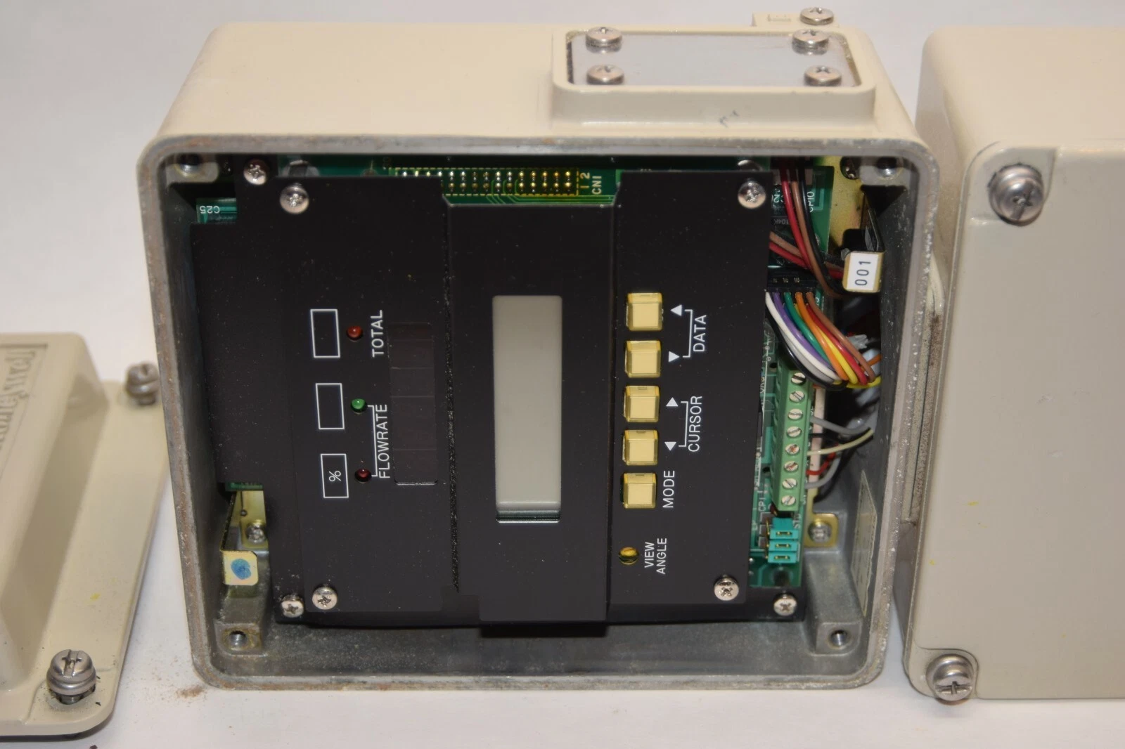 Used HONEYWELL KIX18B-E12X2TY-XXX0XXX R-9R940-41-222 120Vac 50/60Hz Converter