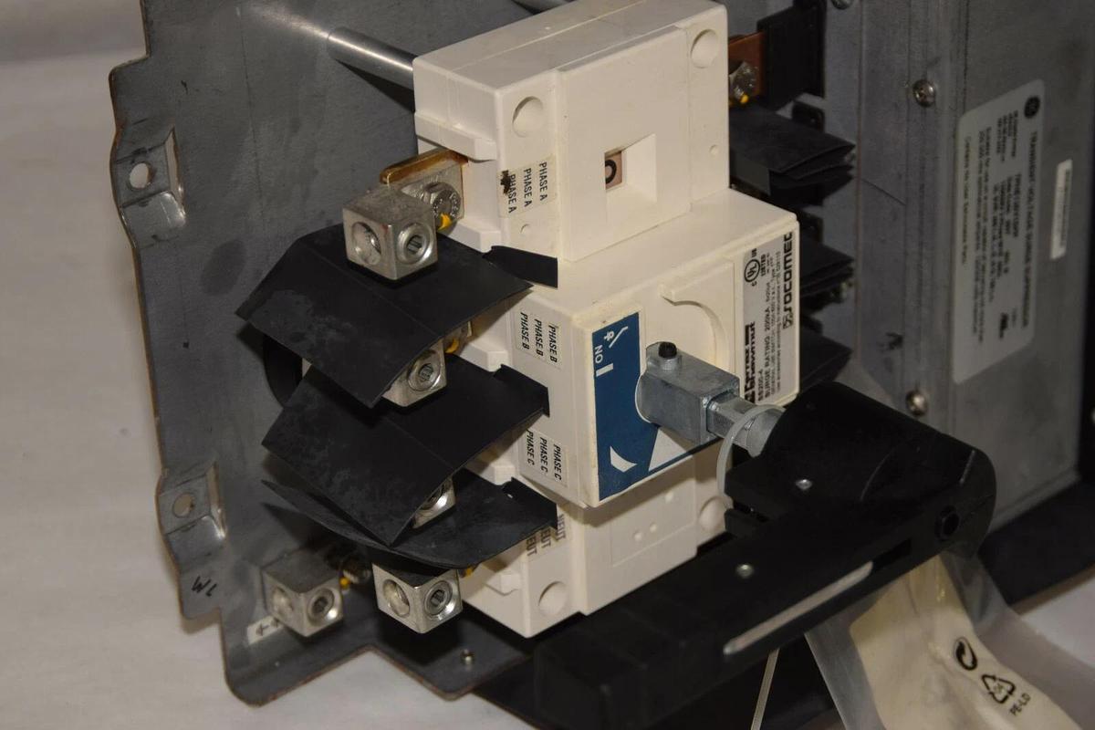 General Electric TPHE120Y15PP 3ph Transient Voltage Surge Suppressor SS200-4 NEW