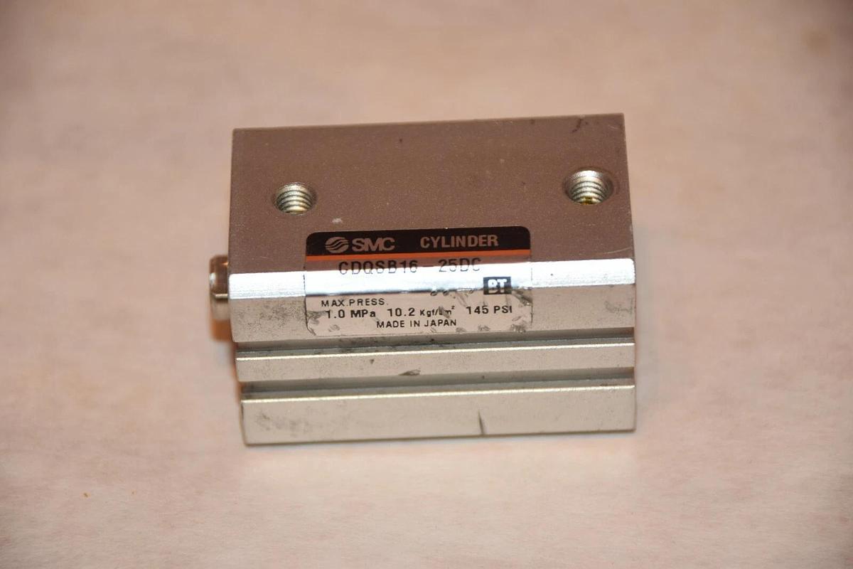 Used (LOT OF 3) SMC CDQSB16-25DC CDQSB1625DC 145psi 1.0MPa COMPACT CYLINDER