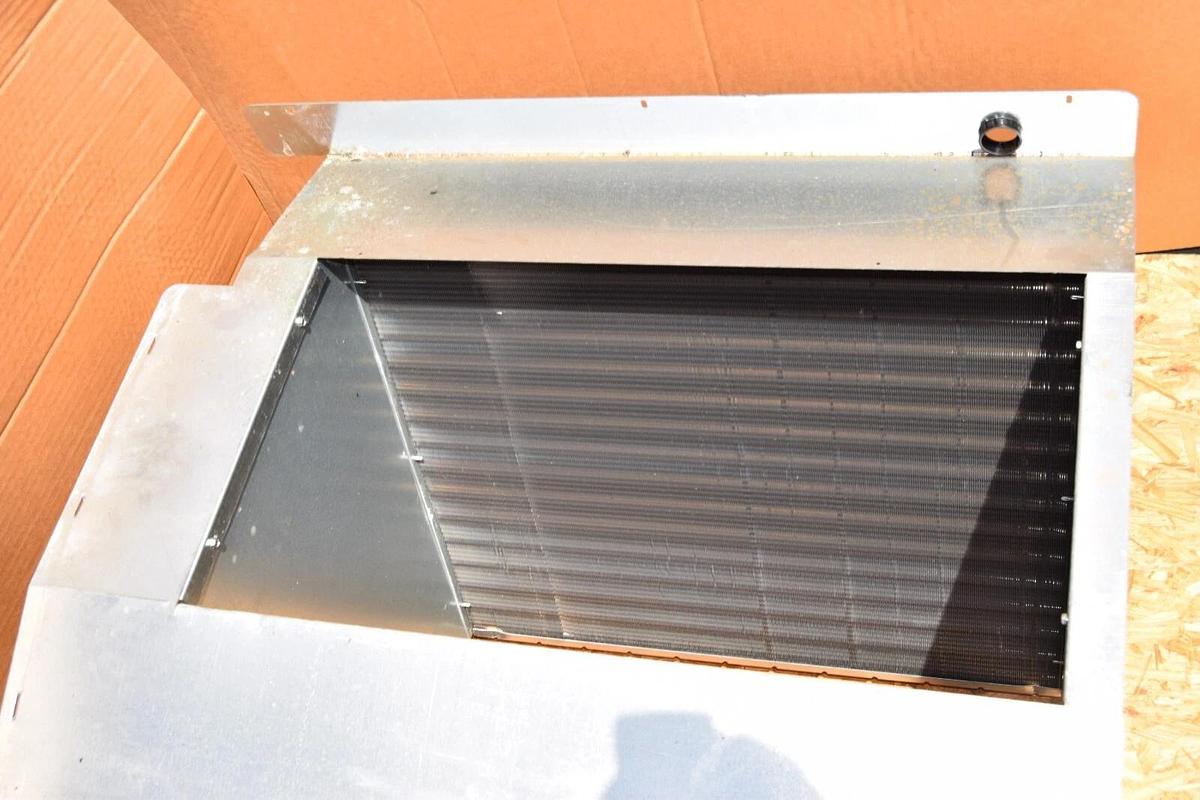 Used Liebert Corporation  Condenser Coil 5000-4 50004 N15L03396