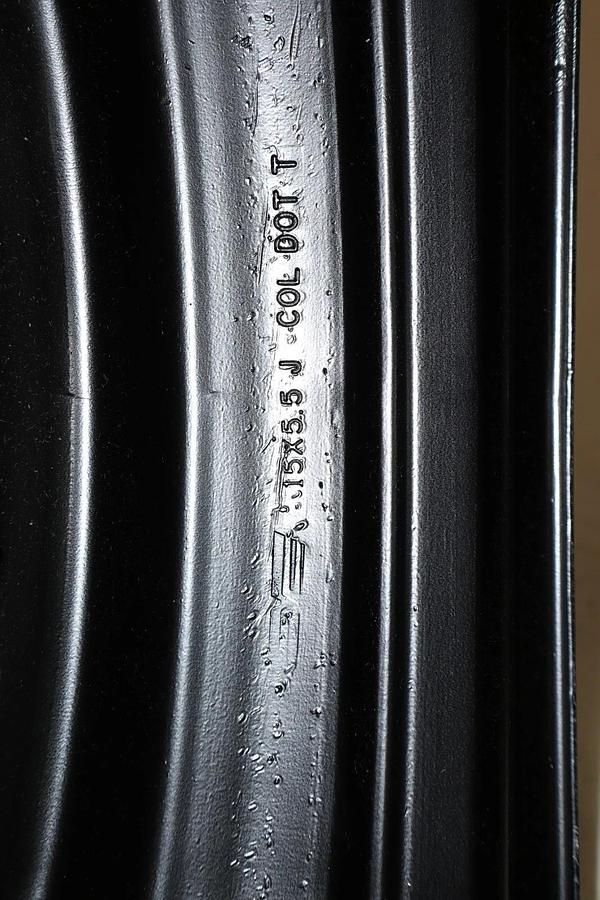 Dorman 939-135 , 4" x 4.5" , 2-5/8" Steel Wheel Black 07-12 Nissan (New)