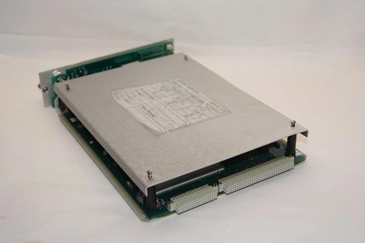 BENTLY NEVADA 3300/01-01-00 System Monitor (New has a broken faceplate stand off