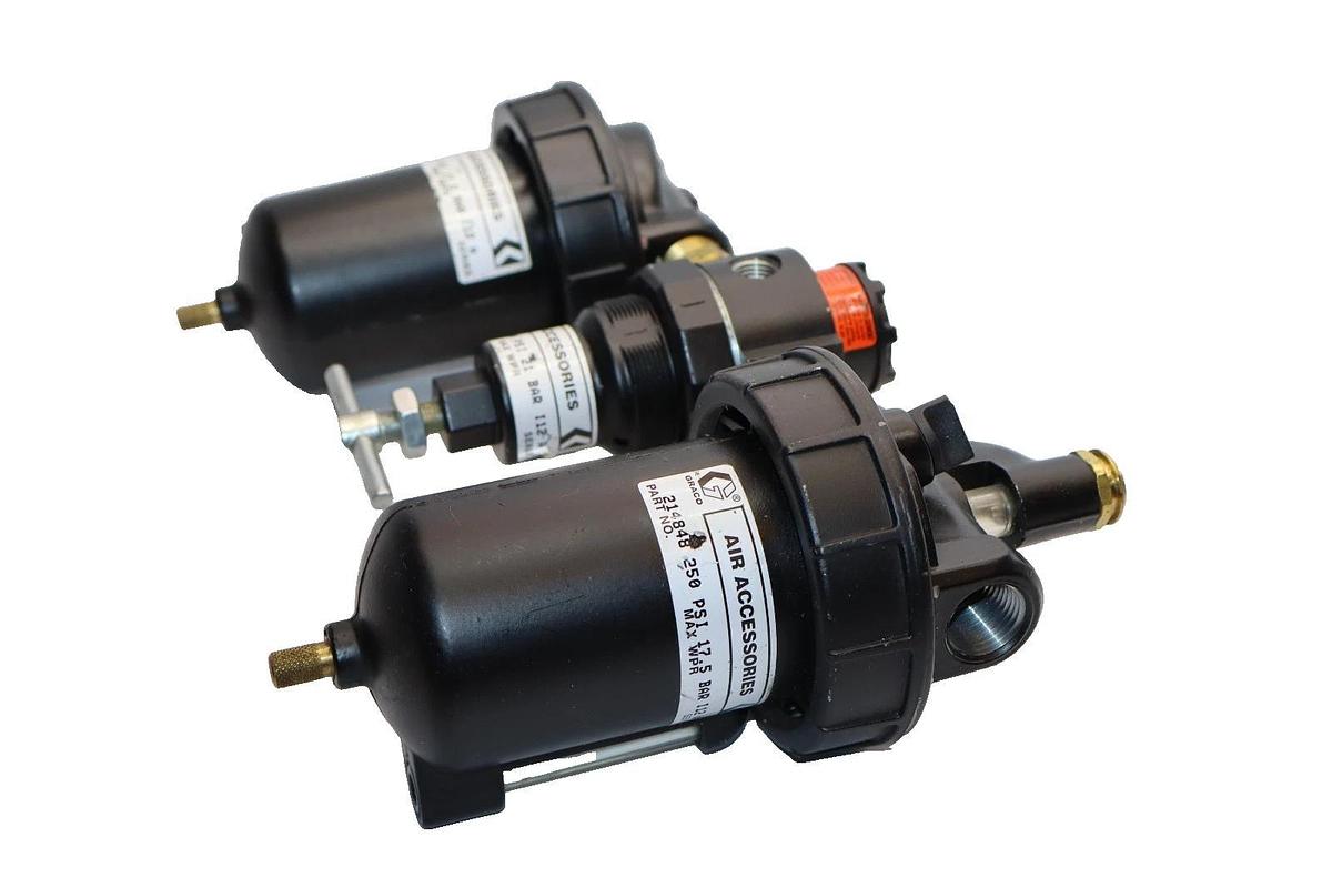 Graco 106149 , 104266 , 214848 Air Filter Dryer Regulator Oiler Combo Unit (New)