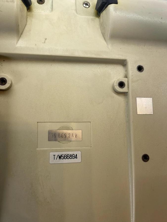 Used Yushin T/W566894 Touchscreen Robotic Teach Pendant F8342392 Computer