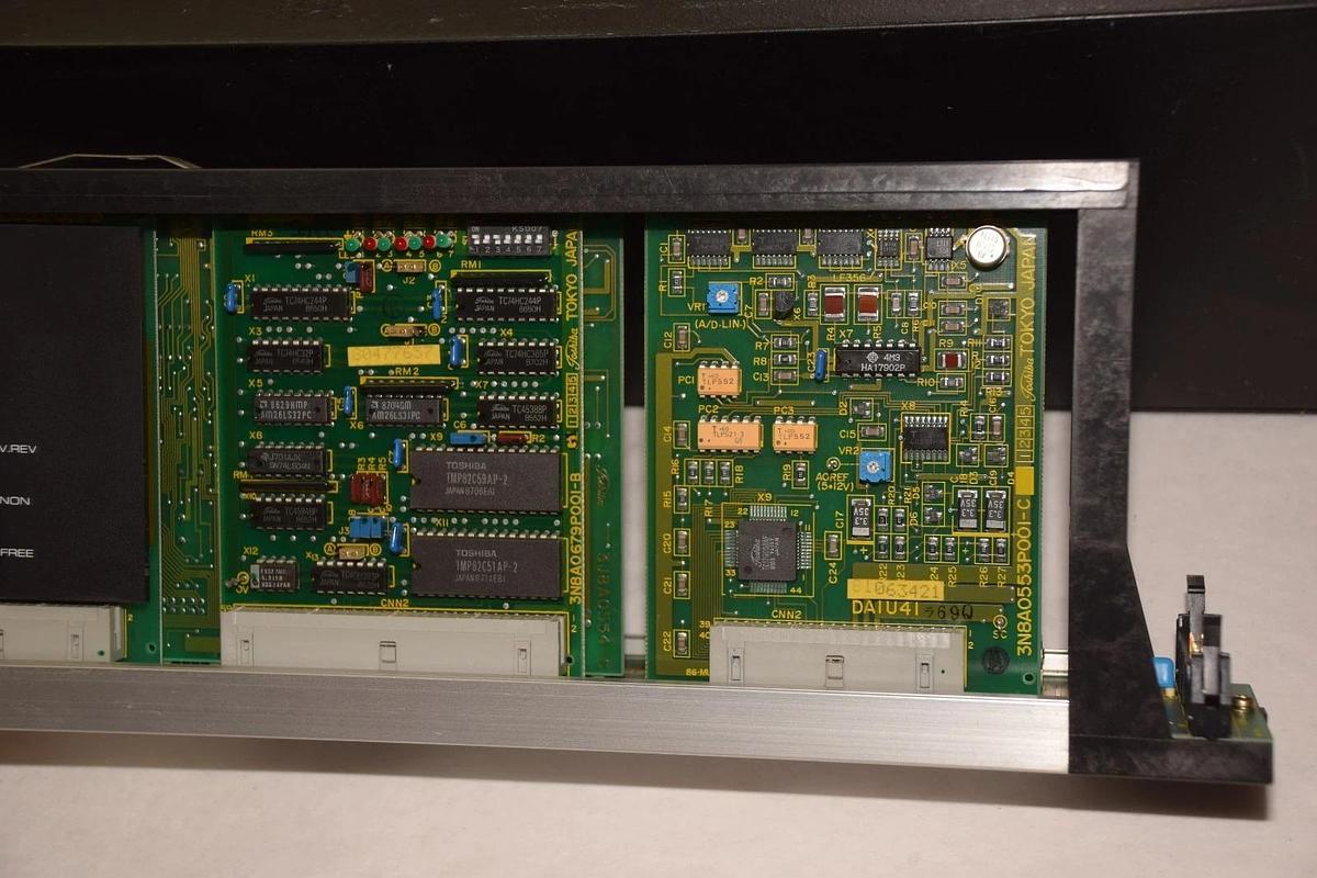 Used BRISTOL BABCOCK INC. SLC-3740 374044A110 1-5V 24V 8.4VA CONTROLLER