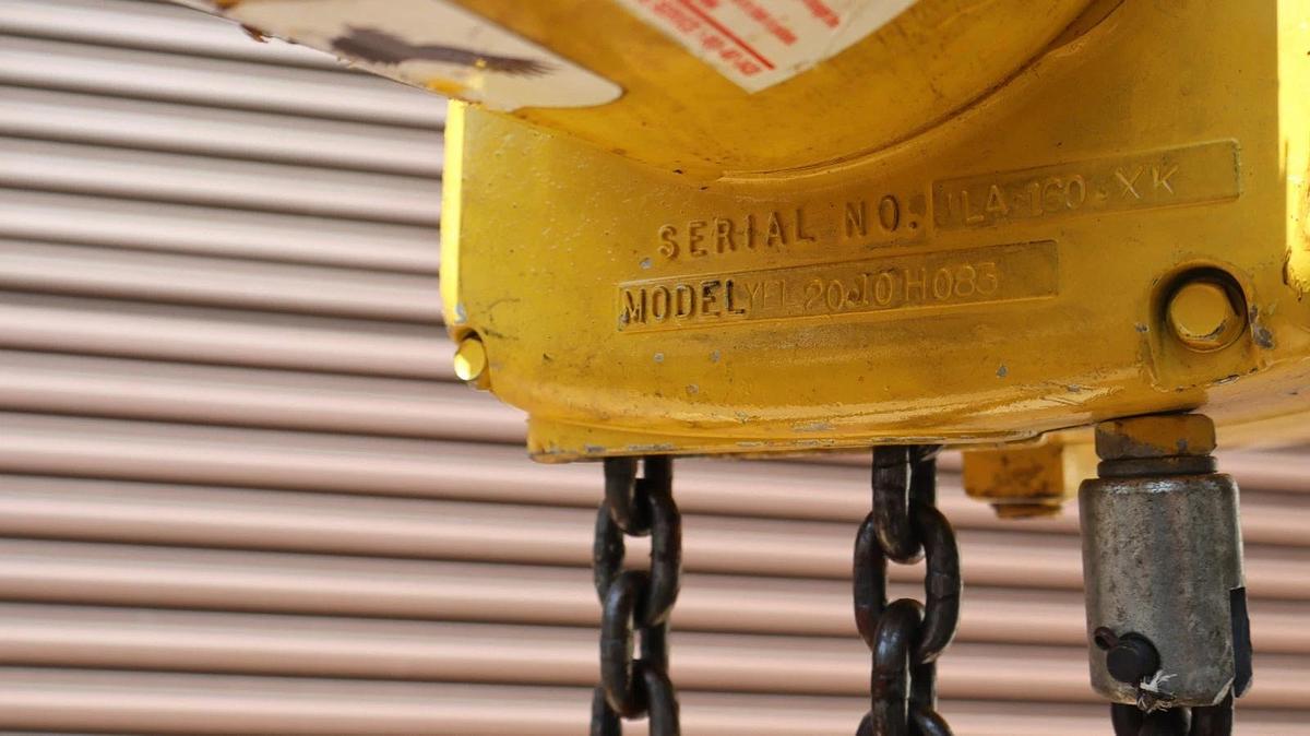 Used Yale 2 Ton Chain Hoist 4000lb 2010H083 C6T17NZ3D 460/380v 3ph 24" Chain