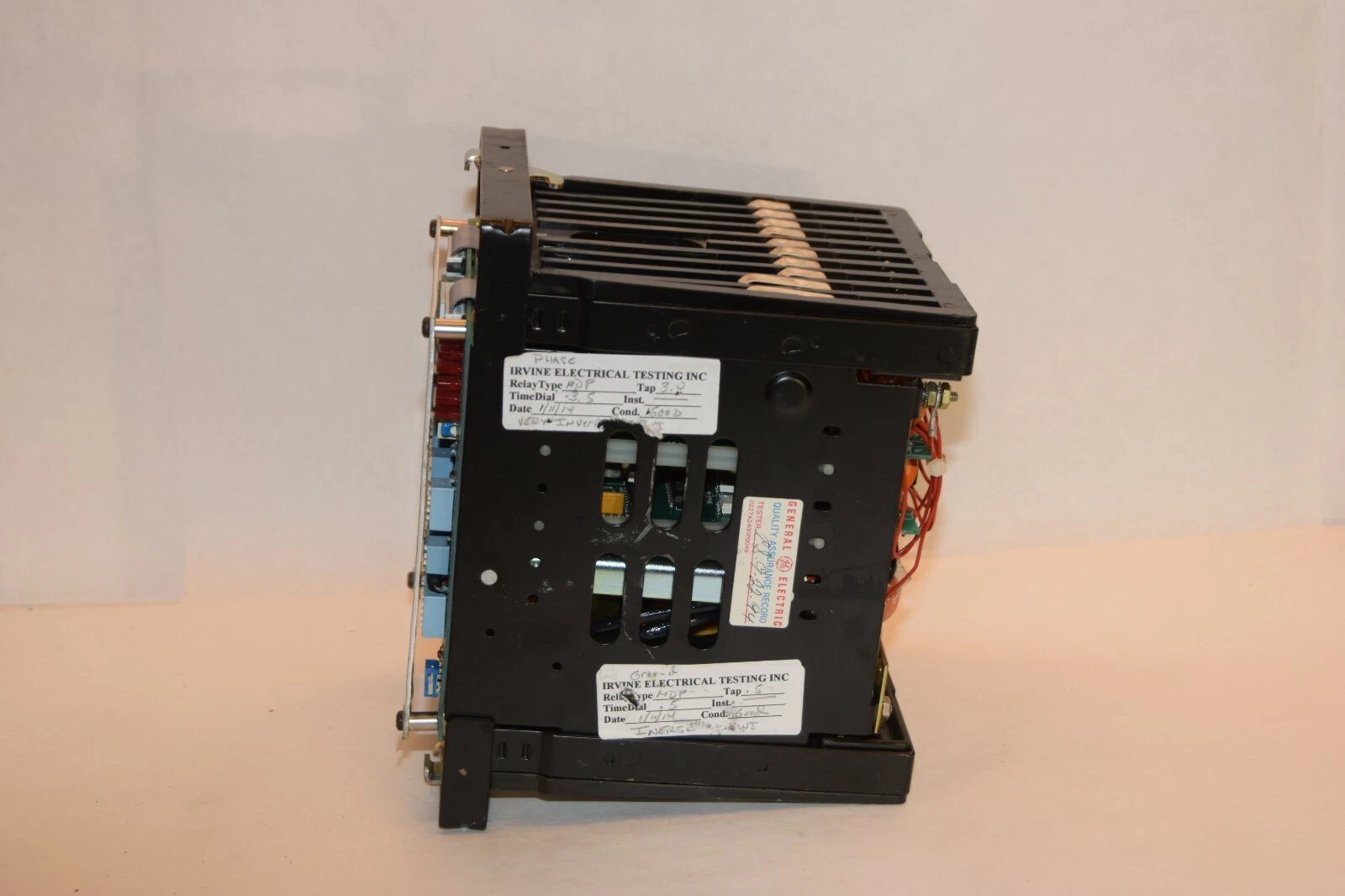 Used GE GENERAL ELECTRIC MDP201A2A 48/125VDC 5A 50/60Hz Voltage Relay