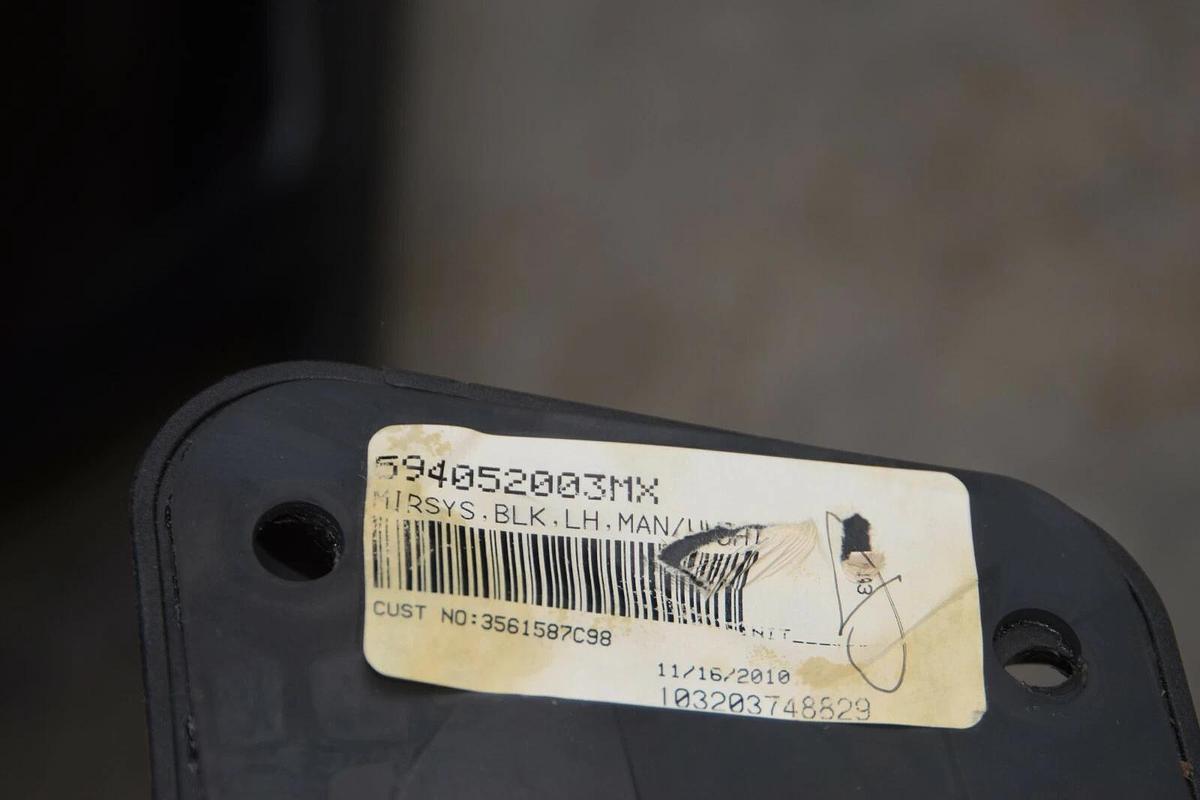 Used INTERNATIONAL 3561587C98 594052003MX BLK LH Mirror Assembly Cab/Door