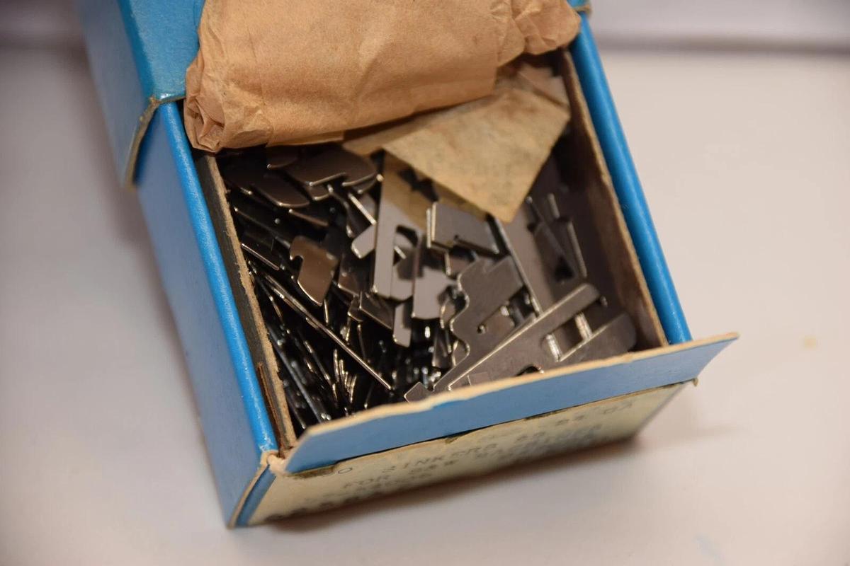 Used (NEW Approx 500) ARROW L7-54006 S-3683 SB Circular Knitting Machine Sinker