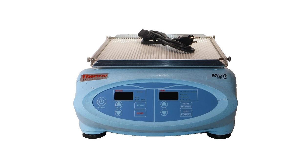 Used THERMO SCIENTIFIC MAXQ 2000 CO2 RESISTANT DIGITAL SHAKER SHKE2000CO2
