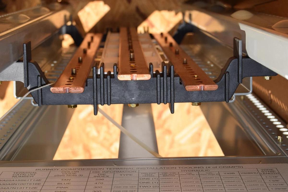 EATON PRL1a Pow-R-Line 1A Panelboard Interior 225a 225 Amp 3ph 4w 208y/120v NEW