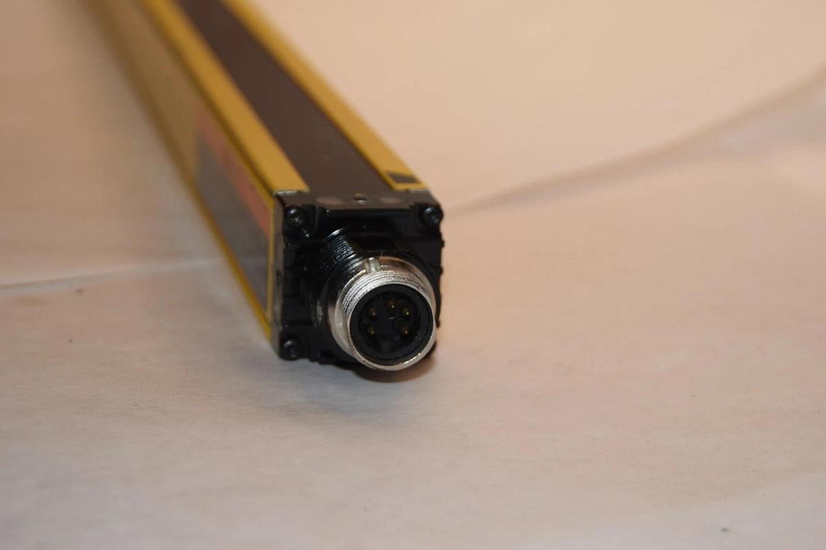 Used BANNER MSE3624Y Safety Light Curtain