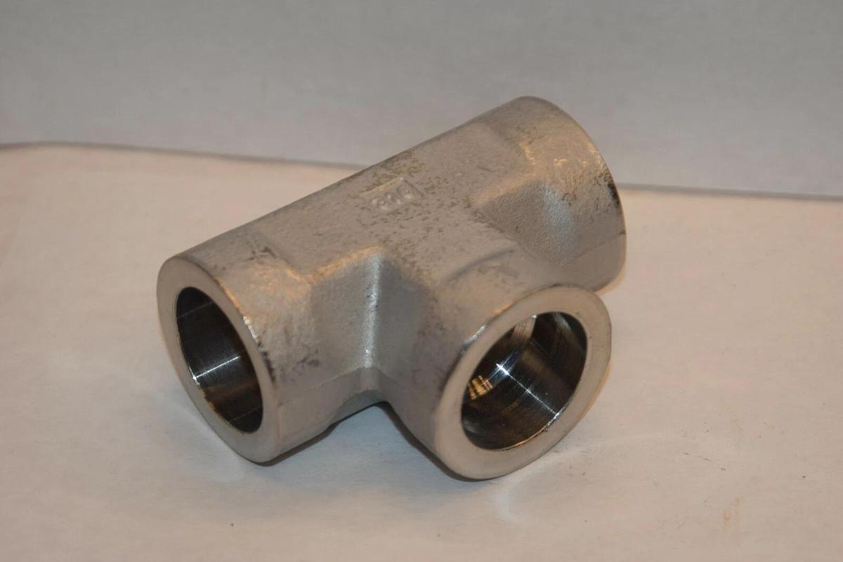 NEW ASP SSP 1714302 20SWT 1-1/4" TEE T TUBE ADAPTER STAINLESS STEEL