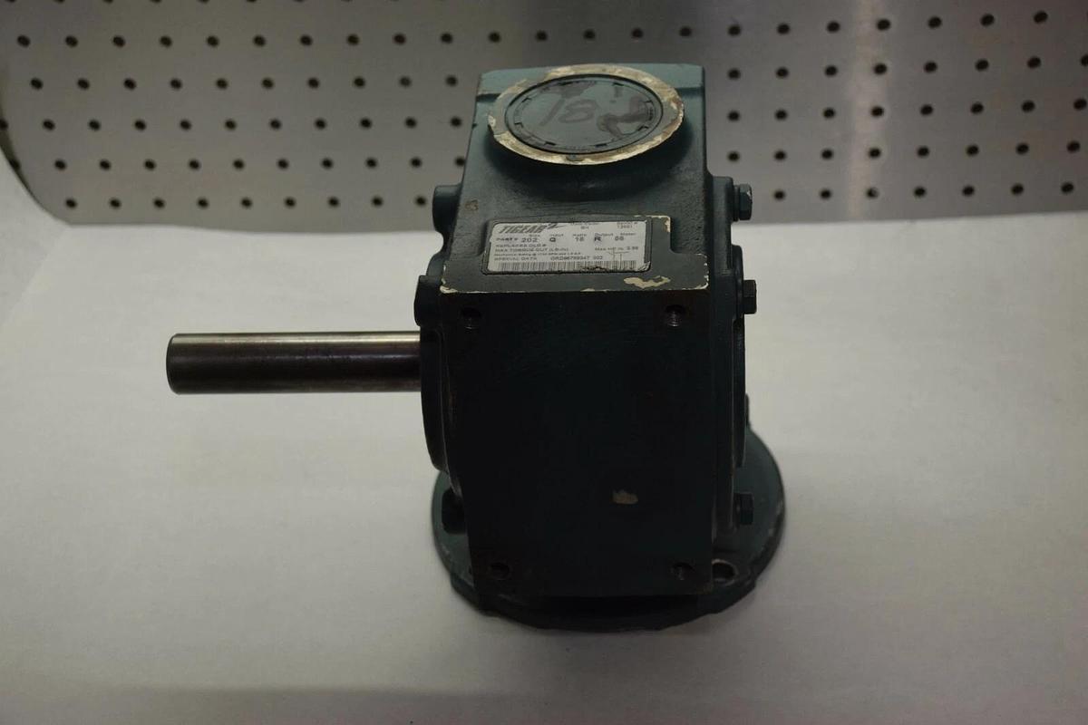Used DODGE TIGEAR Worm Gear Speed Reducer Gear Box 202Q18R56 18:1 ratio