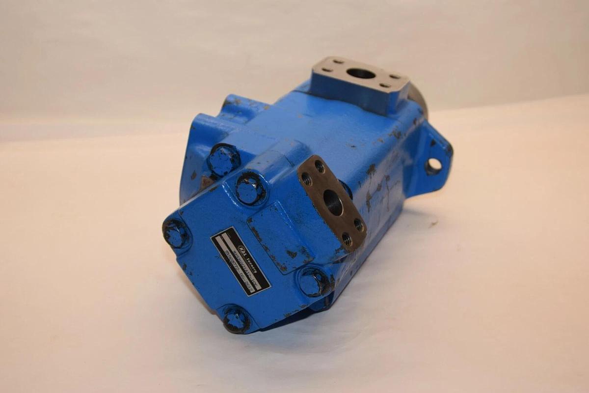 Used KAL Scenery Hydraulic Vane Pump S2520V21A12-1CC S2520V21A121CC S2520V21A12