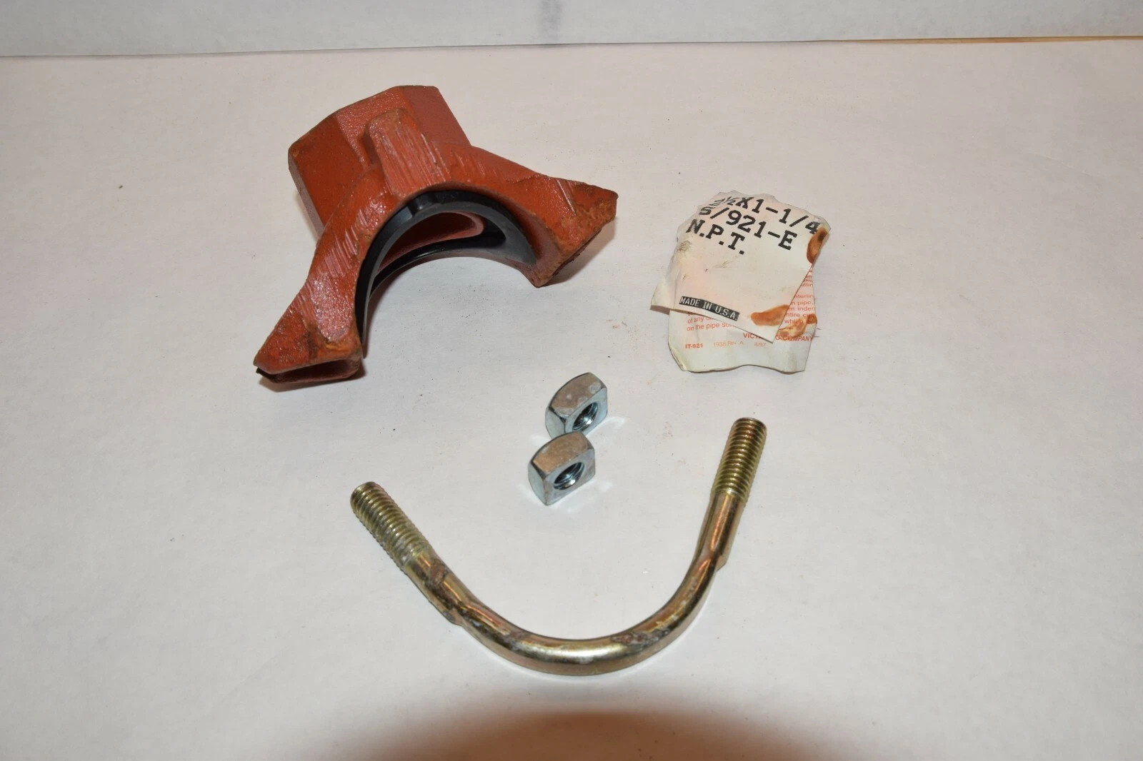 NEW VICTAULIC 2-1/2 x 1-1/4 S/921-E 2-1/2" BOLT 1-14" BRANCH OUTLET COUPLING