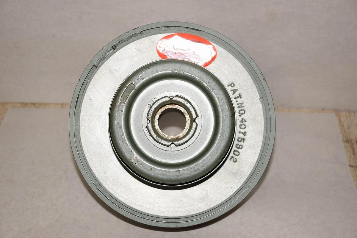 GERBING DANA VARIABLE SPEED PULLEY 1-1/2" BORE QUADRA-KEY FORMSPRAG 2305 (NEW)