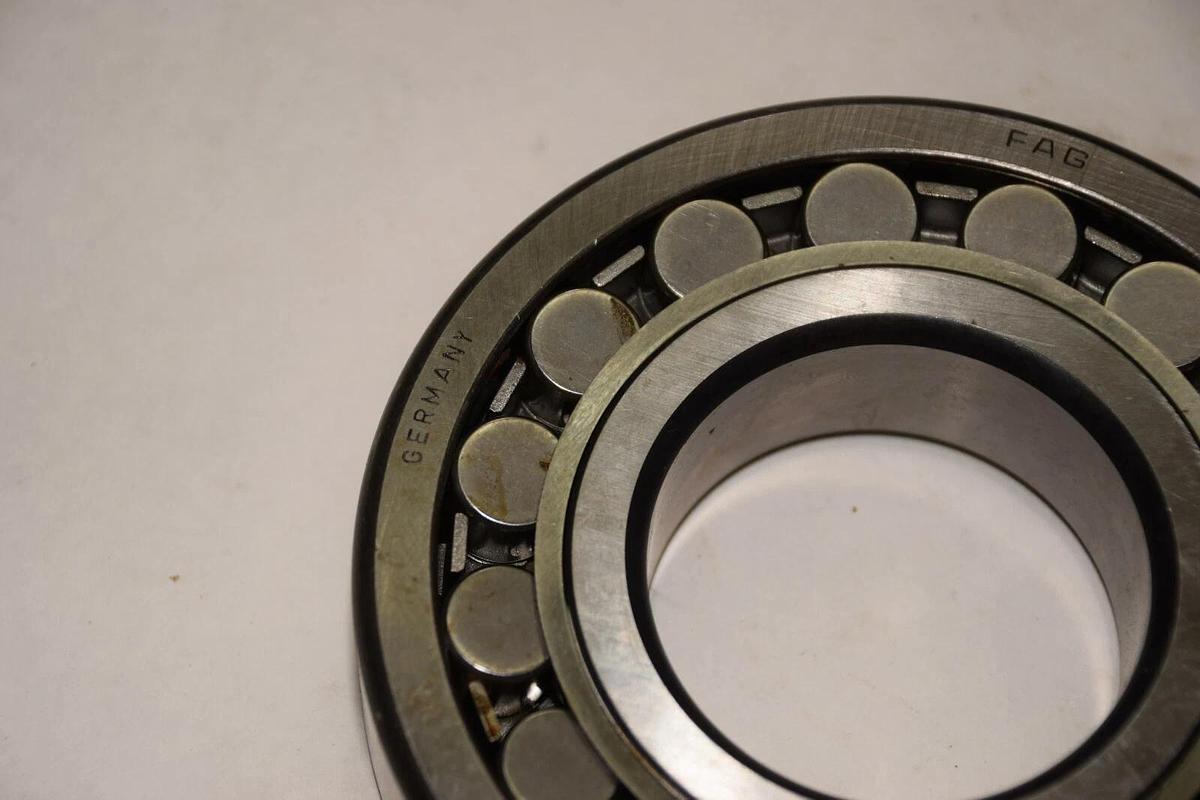 FAG 21311 SPHERICAL SELF ALIGNING BEARING NEW