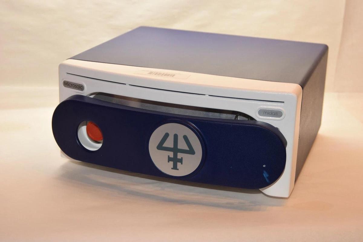 Used Microsaic Systems MiDas Mini Mass Spectrometry Automated Sampling Spectrometer