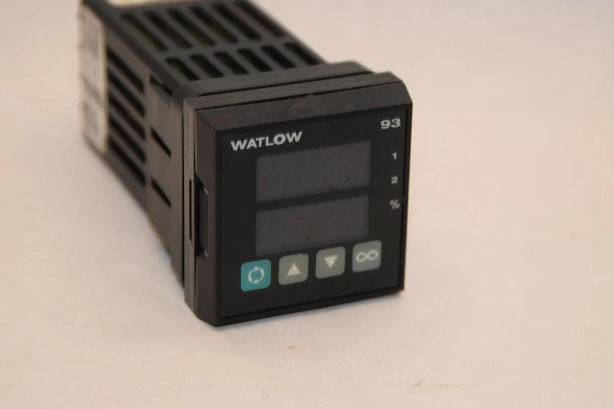 Used WATLOW 965A-3KK0-00RG / 965A3KK000RG 965 TEMPERATURE CONTROLER