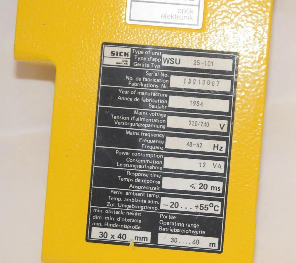 Used SICK Photoelectric Receiver  WSU 25-101 WSU25101 220/240V 48/62Hz 12Va