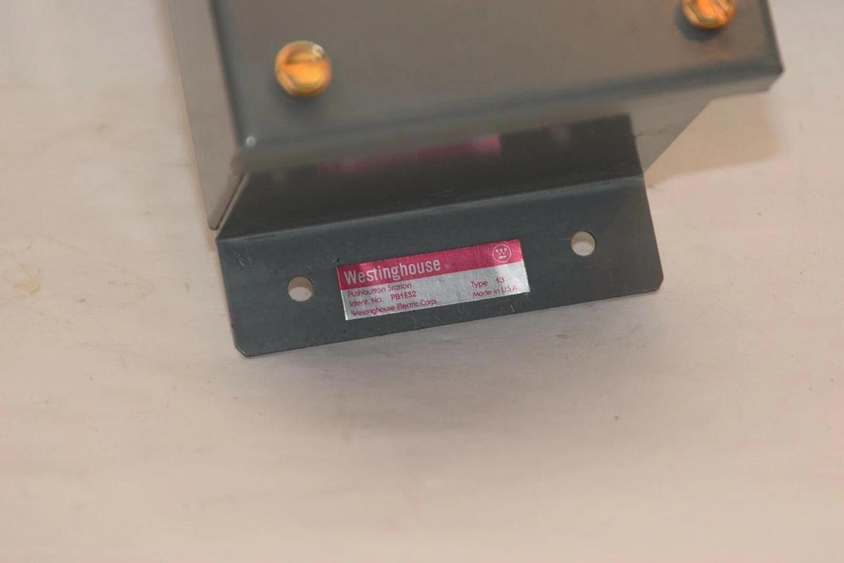 (NEW) WESTINGHOUSE PB1ES2 Type 13 2-Unit Pushbutton Station Enclosure
