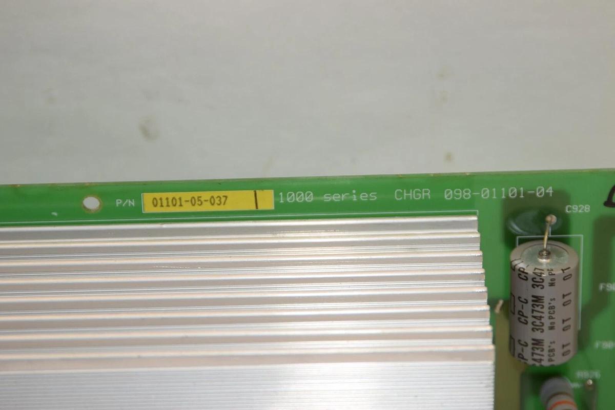 Used 01101-05-037 098-01101-04 1000 Series UPS PCB Assembly Board