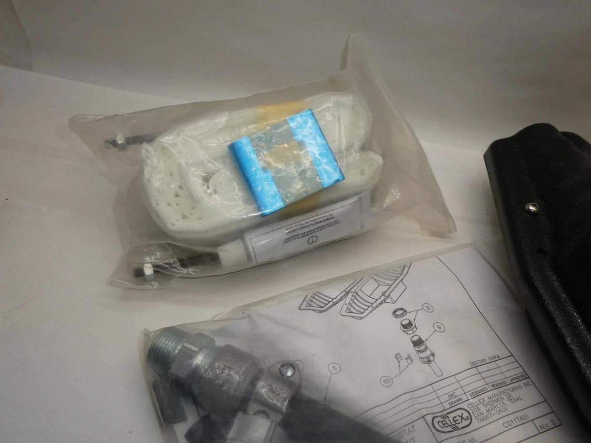 (NEW) THERMON FAK-4T FAK4T 1-7/8" to 3-1/2" Bundles Sensor Seal Kit