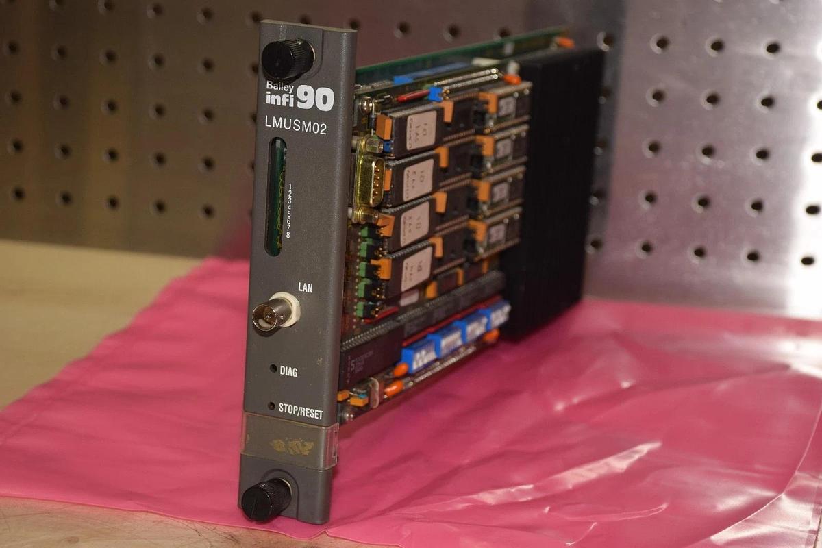 Used BAILEY ASEA BROWN BOVERI ABB LMUSM02 Univ. Simulation Module