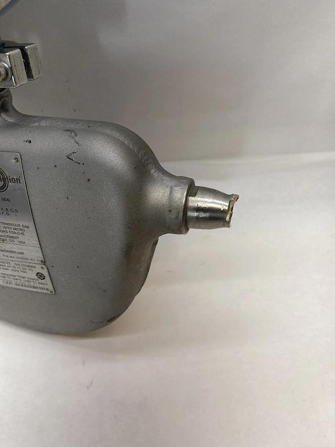 Used Micro Motion 2400SIA11B2EZZZ Mass Flow Transmitter Sensor CMFS010M319N0A2ECZZ