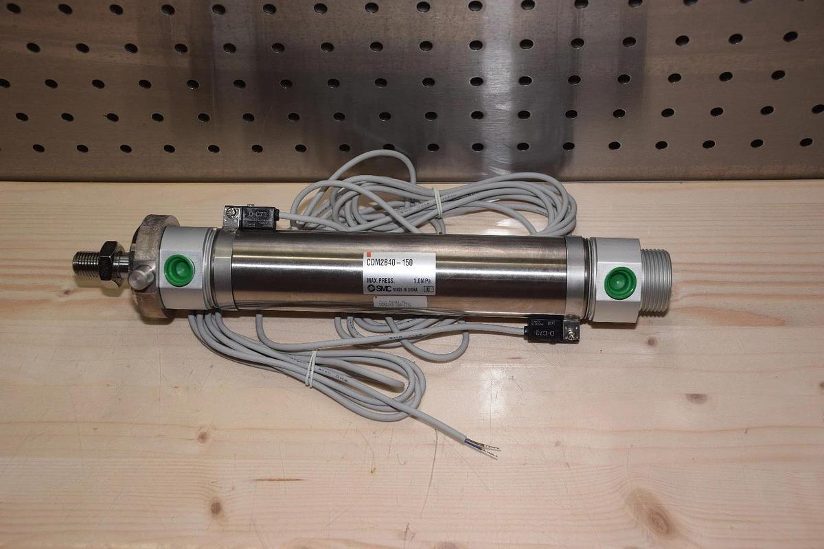 SMC CDM2B40-150 CDM2B40150 CDM2B40-150-C73L 1.0MPa PNEUMATIC CYLINDER NEW