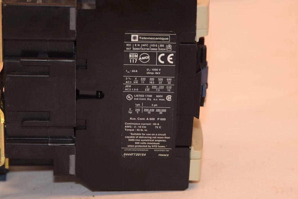 Used TELEMECANIQUE D4011 Contactor With 110V Coil