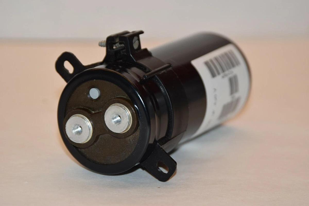 Used CUTLER HAMMER CP01471 1500uF 460V BUS CAPACITOR