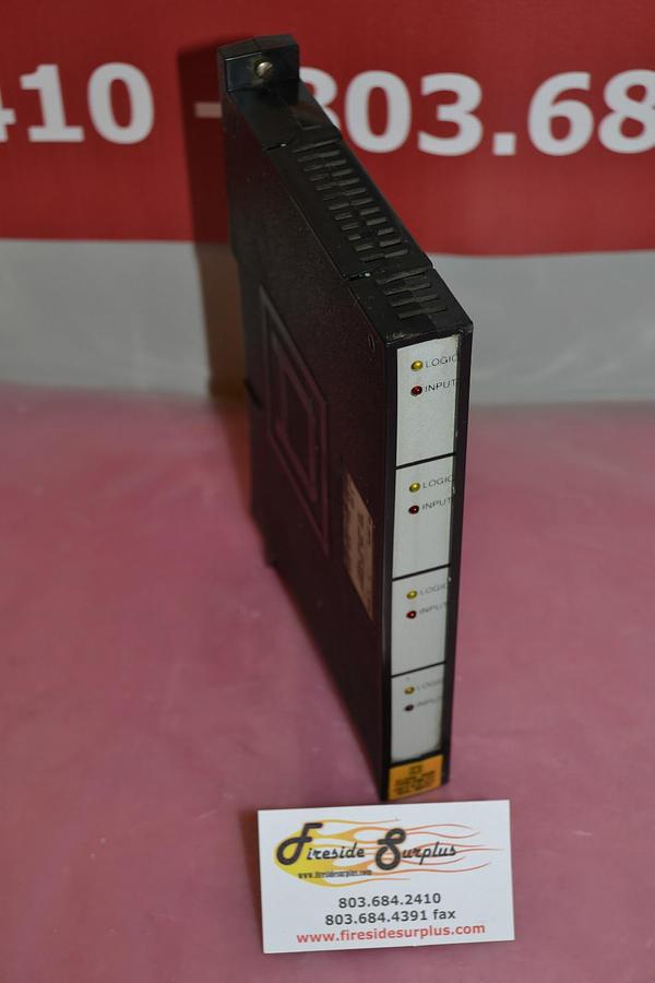 Used SQUARE D SY/MAX ISOLATED INPUT MODULE 8030 DIM-101 DIM 101 SER. A 120V