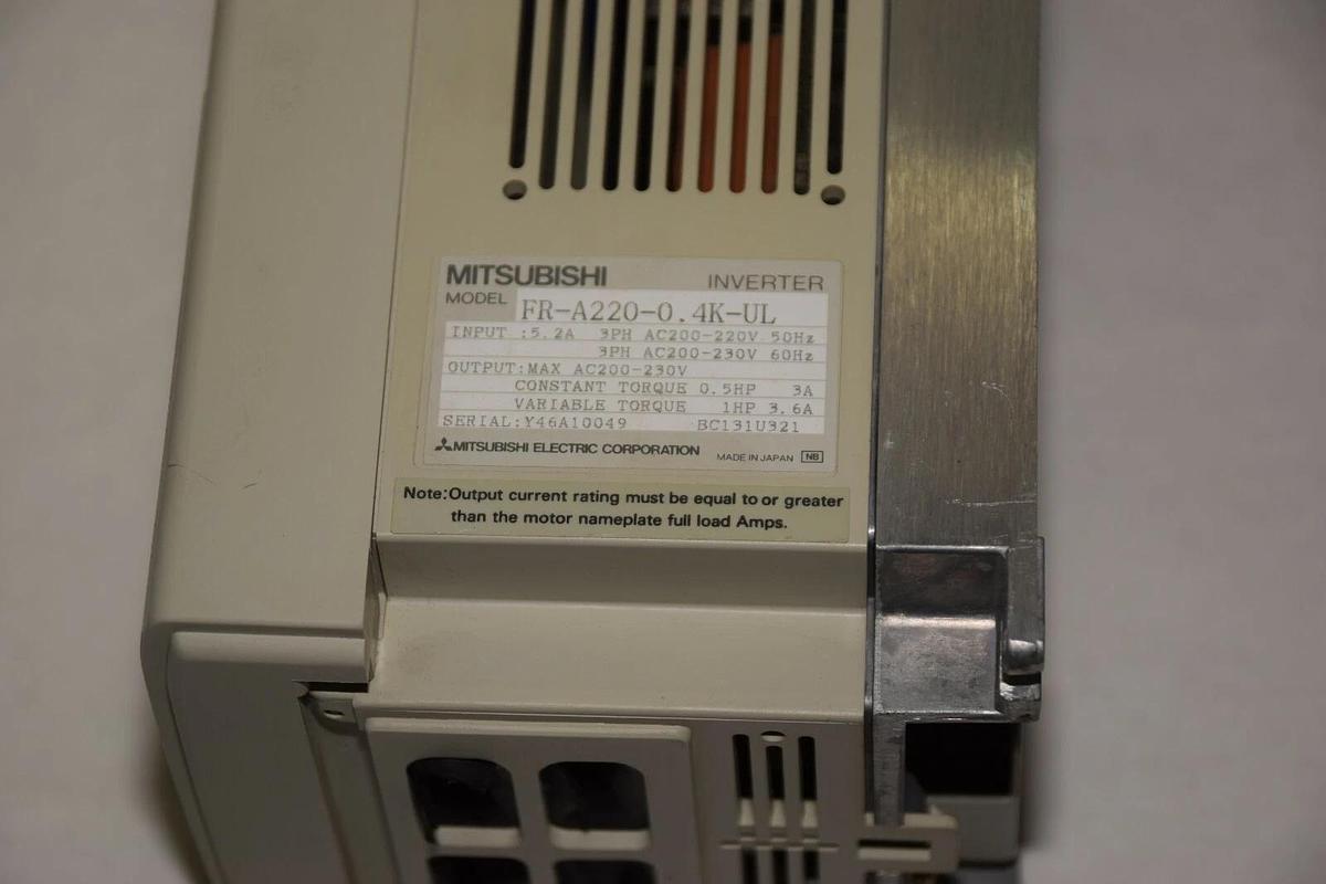 Used Mitsubishi Freqrol A-200 Inverter FR-A220-0.4K-TF2 FR-A220-0.4K-UL FRA22004KTF