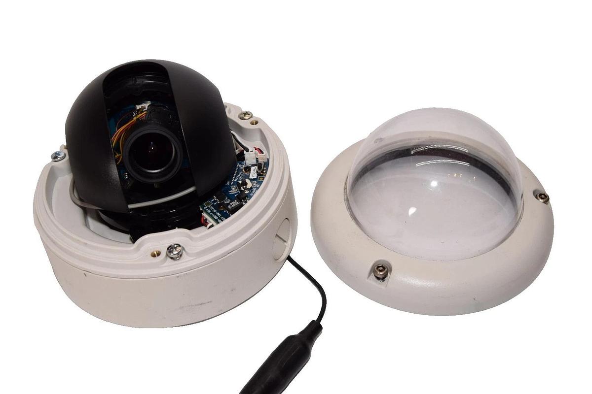 Used Honeywell HD4U 2.8-10 mm WDR Dome Security Camera