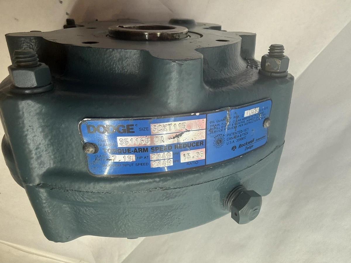 Dodge SCXT115 351163-DA Torque-arm Speed Reducer Gear box 15.35 : 1, 7.13 HP New
