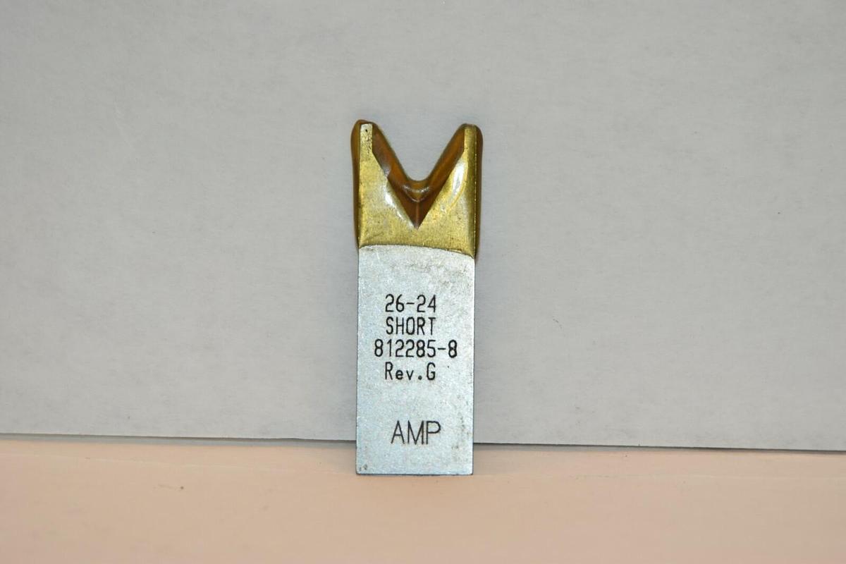 NEW AMP 812285-8 26-24 SHORT REV. G WIRE INSULATION STRIP BLADE