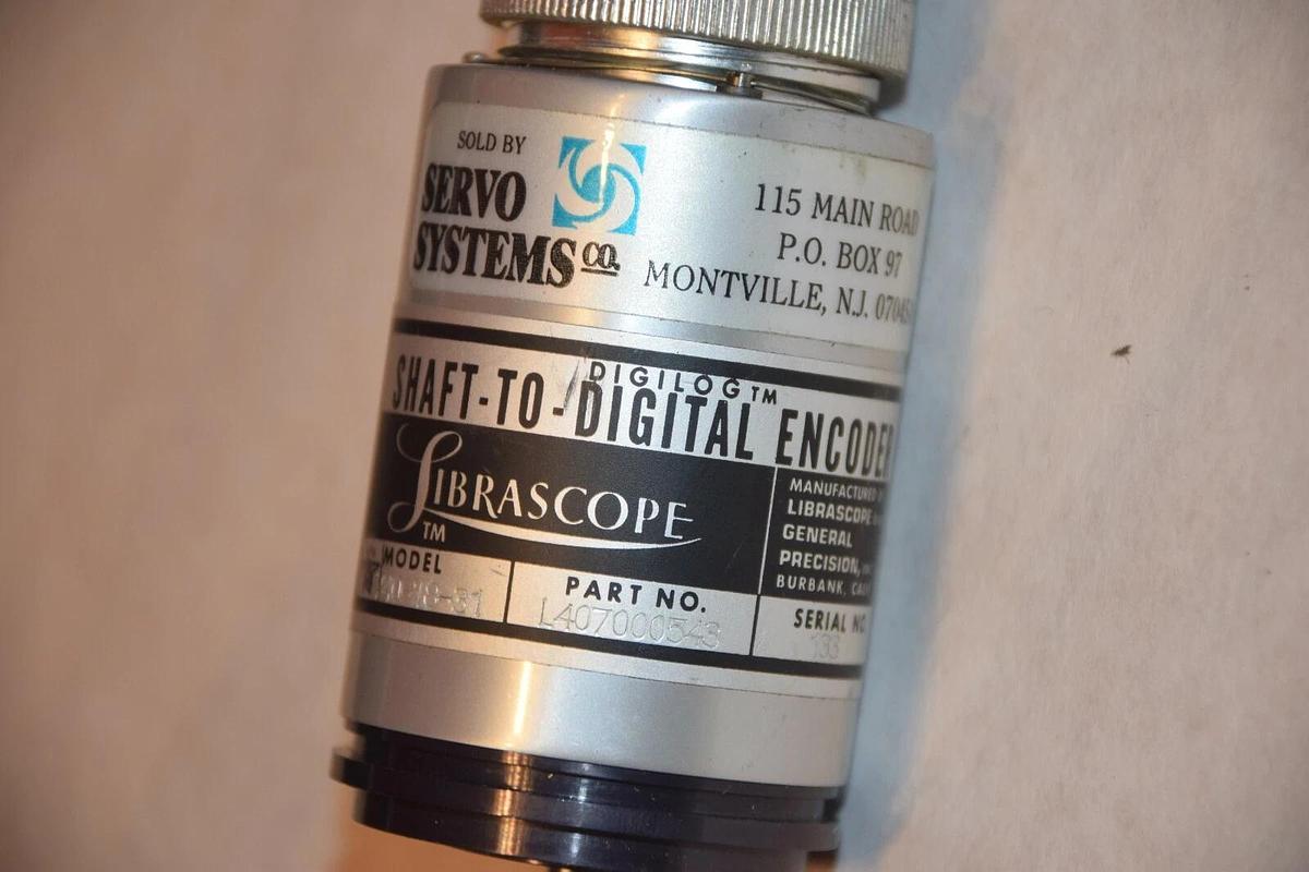 Used SERVO SYSTEMS / LIBRASCOPE 740-18-31 L407000543 SHAFT TO DIGITAL ENCODER