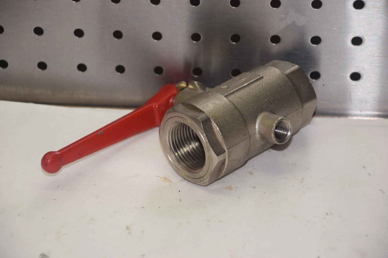 LEGRIS STAINLESS STEEL ONE WAY FLOW BALL VALVE 1" NPT NEW