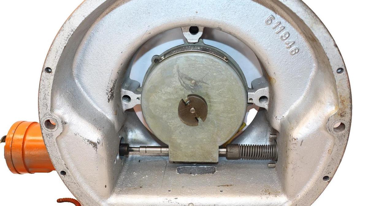 Used Smith Meter Rotary Vane Flow Meter B-516130-847 E4-S1 512025-0 B.847