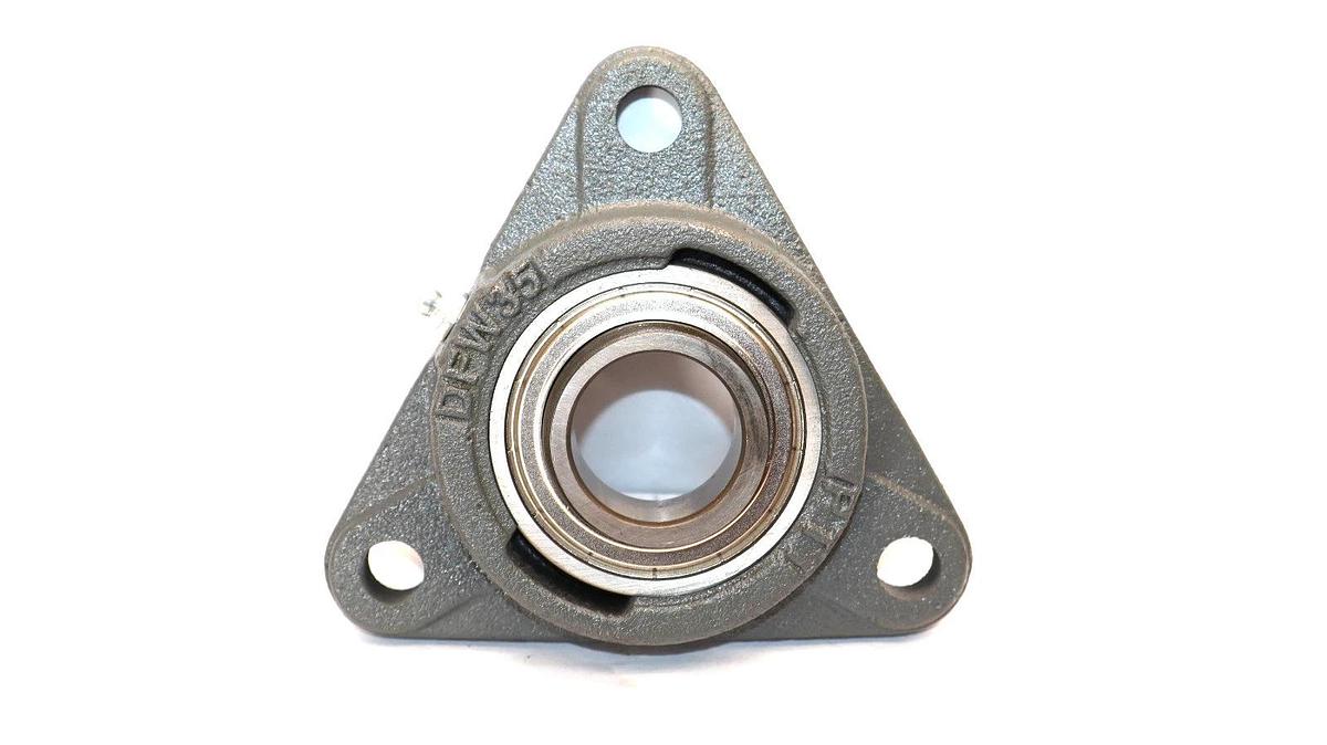 PTI Flange Bearing DFW20722A DFW35 DFW207-22A 1-3/8" 3-Bolt (NIB)