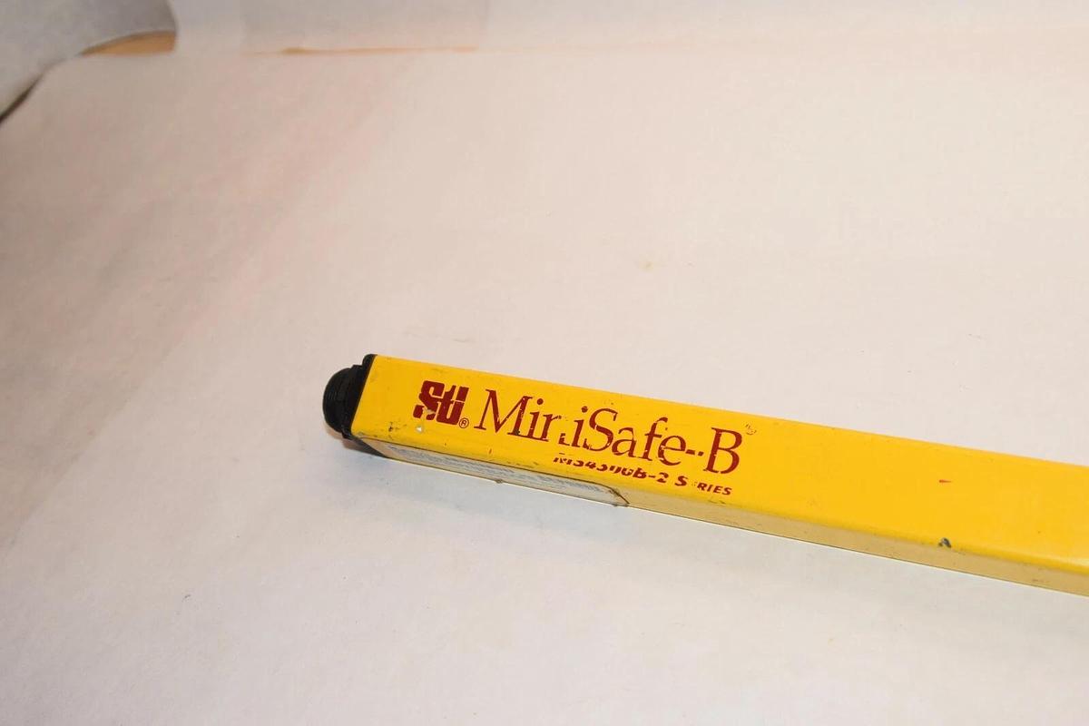 Used STI Minisafe-B MS4300B-2 Light Curtain RECEIVER MS4336B-2 MS4336B2 36"
