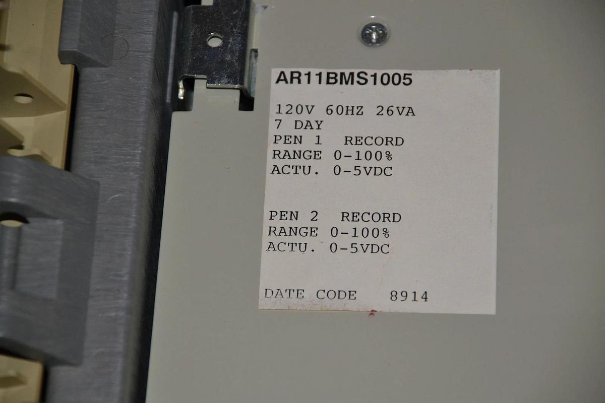 Used HONEYWELL HOTPACK DATA LOGGER CHART RECORDER AR11BMS1005 120 V 26 VA