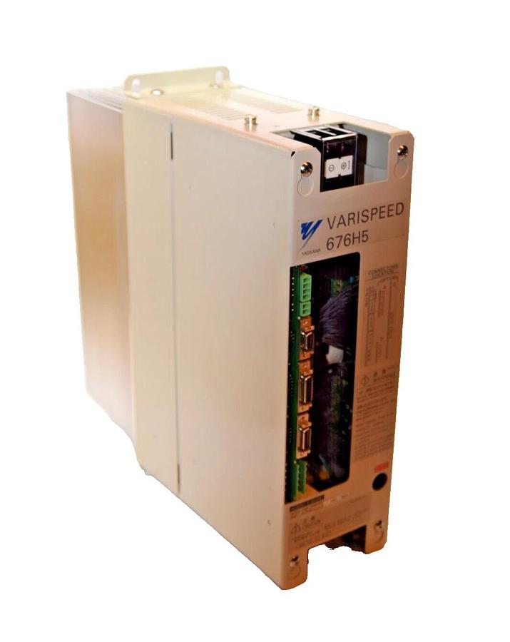 YASKAWA Drive CIMR-H5D41P5 41P55C CIMR-H5D41P55C 540-660vdc in 2kva 2 kva (NEW)