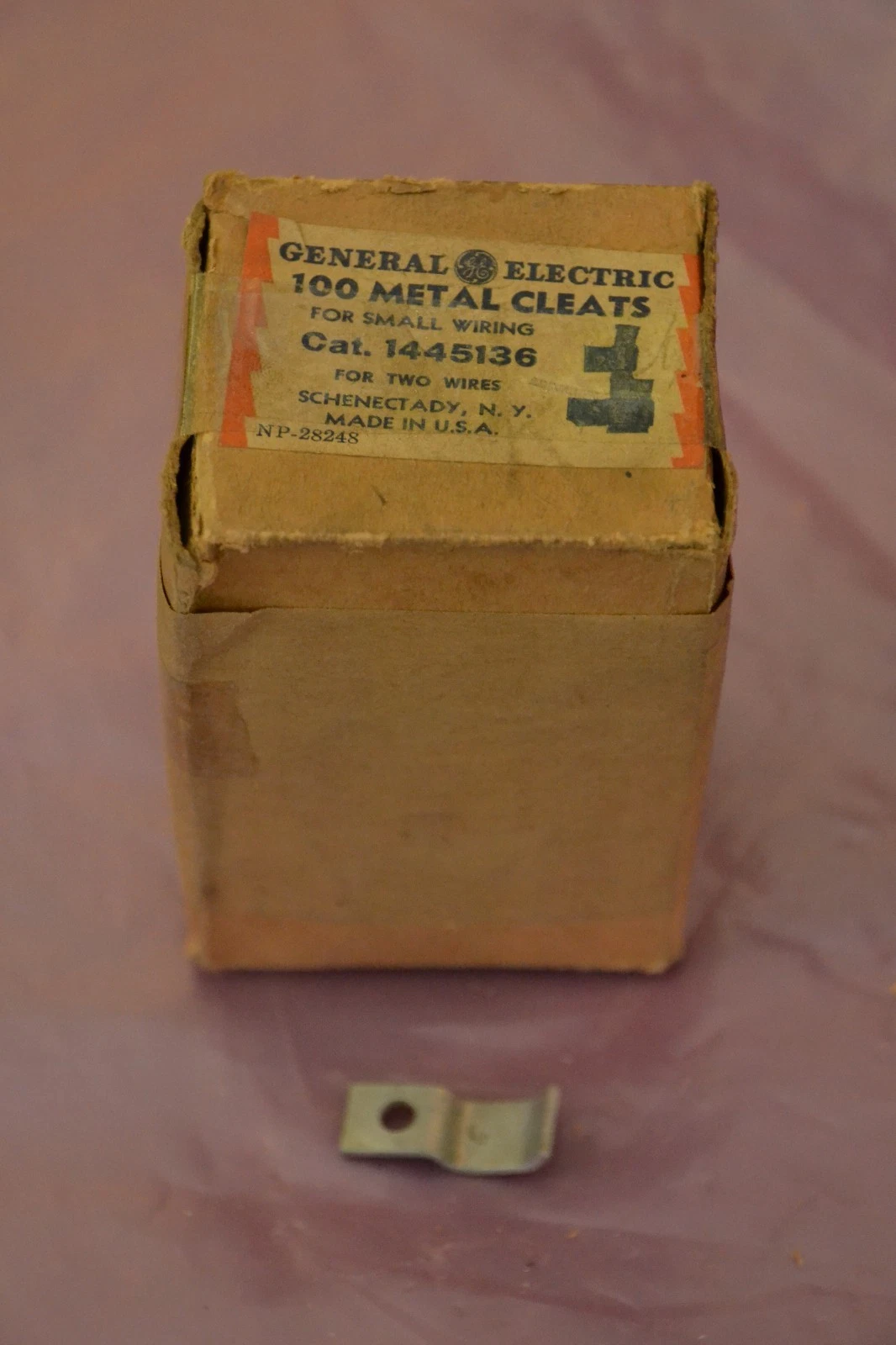 GENERAL ELECTRIC 100 MEAL CLEATS 1445136 NEW