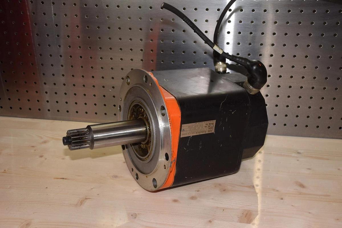 Used ABB Robotics Siemens Servo Motor 1FT3101-5AZ21-9-Z  3H AA 0001-XJ  1FT3101 5AZ21