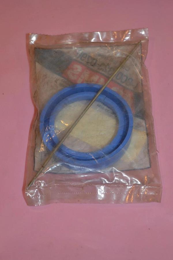 ADAMS SILICONE OIL SPLIT SEAL W870H17 W 870H17 R7311H17 NEW