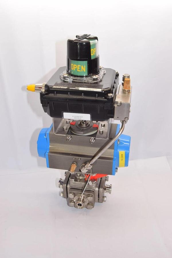 Used PBM PAVBL453S-0075 Actuator SS Valve 1/2" MIHLC4X-Z01-34A-K095 Westlock 711